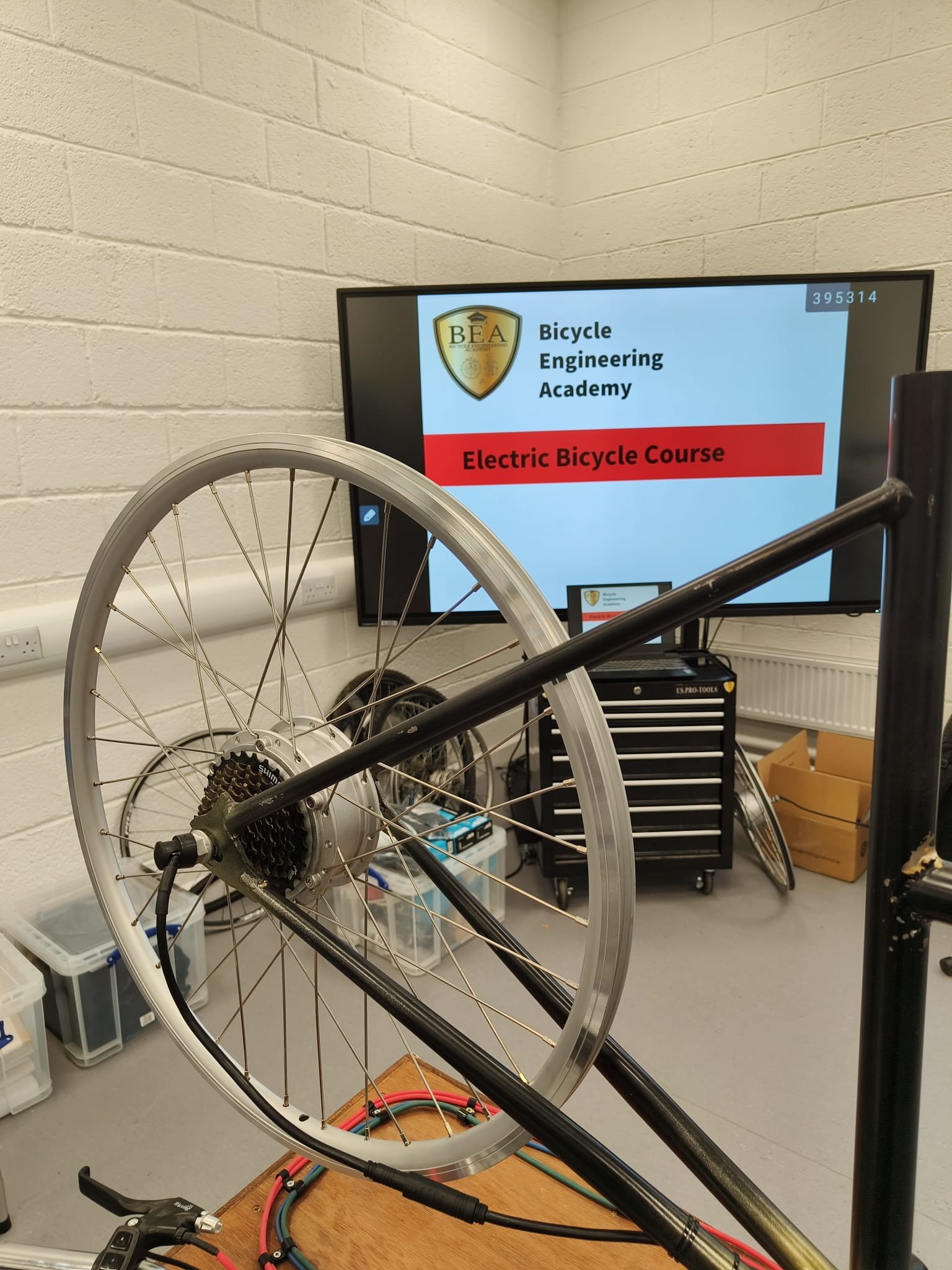 1 Day Electric Bike Mechanics Course, Cycle Training Ireland
